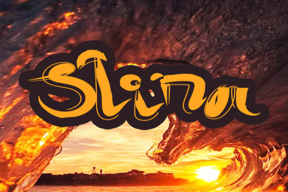 The Stira Font: A Craft Maker's Bold Signature